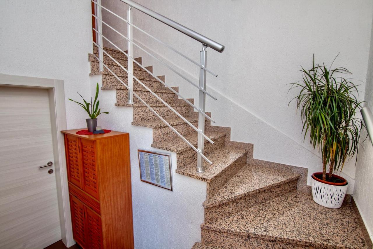 Villa Anita Пула Екстериор снимка